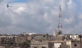 طائرات الأسد تواصل قصف #درعا بالبراميل المتفجرة بالتزامن مع تقدم الثوار بحي المنشية والسيطرة على مناطق واسعة داخل الحي الاستراتيجي