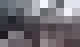 #شاهد | مدينة دير البلح تودع الشهيد كريم أبو فطاير " 30 عاما" الذي ارتقى بالأمس برصاص قناصة الاحتلال شرق البريج وسط قطاع غزة خلال مشاركته في مسيرة العودة .

تصوير | حازم مزيد