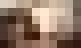 #شاهد قوات الاحتلال تستهدف الطواقم الطبية بقنابل الغاز شرق مخيم جباليا شمال قطاع غزة.