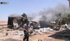 كاميرا #RFS ترصد اللّحظات الأولى عقب غارات الطيران الحربي على مدينة #حريتان بريف #حلب الشمالي 
#Syria #Aleppo