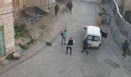 #شاهد| معاناة الفلسطينيين من المستوطنين في منطقة تل الرميدة بالخليل