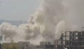 طائرات الأسد تلقي عشرات البراميل المتفجرة على مدينة #داريا بريف #دمشق منذ صباح اليوم