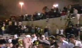 #عاجل | قوات الاحتلال تقمع أمسية رمضانية في باب العامود بالقدس المحتلة . 

تصوير محمد دويك