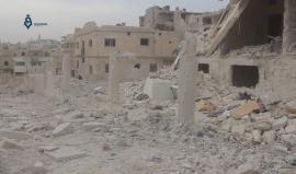 آثار الدمار الذي خلفه قصف طيران النظام على مدينة معرة النعمان في ريف إدلب