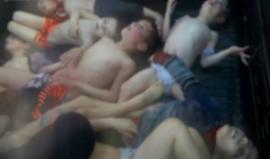 #شاهد الغازات السامة تفتك بأجساد أهالي خان شيخون بريف إدلب الجنوبي، موقعة 30 شهيدا ومئات الجرحى 

#مجزرة_شيخون