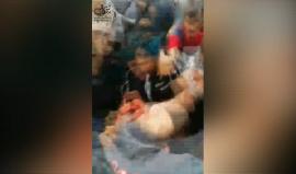 #شاهد إصابة مواطن برصاص الاحتلال شرق غزة في اعتداء قوات الاحتلال على #مسيرة_العودة_الكبرى