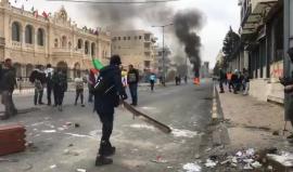 #شاهد  من المواجهات المندلعة حاليا على المدخل الشمالي لمدينة بيت لحم.

تصوير أسيد عمارنة