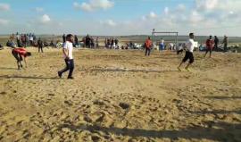 الان دوري كرة قدم داخل #مخيم_العودة شرق جباليا_بين البلدات الفلسطينية