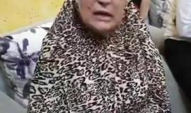 بلطجة واعتقال وسرقة أموال وضرب إمرأة على يد قوات الاحتلال في الخليل ..  تفاصيل الاقتحام ترويها والدة أحد المعتقلين الليلة