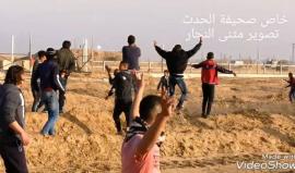 #شاهد وصول الشبان لمسافة الصفر مع جنود الاحتلال على السياج الفاصل شرق خانيونس جنوب قطاع غزة .