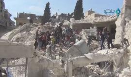 مجازر الأسد متواصلة .. 
37 شهيد حصيلة القصف الجوي على بلدة #سلقين بريف #إدلب