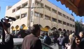 اعتداء قوات الاحتلال الوحشي على المتظاهرين الآن في شارع صلاح الدين بالقدس المحتلة

تصوير:محمد قاروط ادكيدك