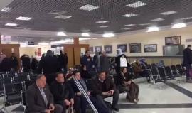 #بث_مباشر لقاء مع مدير معبر رفح [هاشم عدوان ] حول وضع عمل المعبر 
تصوير مراسلنا عبد الرحمن الكحلوت