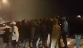 #شاهد قوات الاحتلال تتراجع عن تسليم جثمان الشهيد يعقوب أبو العقيبان عقب توافد أعداد كبيرة من الأهالي الى بلدة أم الحيران واشترطت حضور 4 فقط من عائلته.