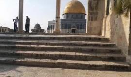 #مباشر من المسجد الأقصى الذي يتعرض لاقتحام مستوطنين يهود وهو شبه فارغ من المصلين.