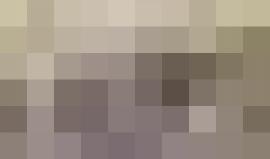 #شاهد
الشباب الثائر أثناء اقتحام الحدود شرق مخيم البريج وسط قطاع غزة. 
تصوير فادي ثابت