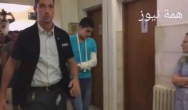 #شاهد| لحظة دخول الطفل أحمد مناصرة من بلدة بيت حنينا شمال #القدس لمحكمة #الاحتلال قبل قليل، بعد اعتقاله منذ تاريخ 12/10 /2015 بتهمة تنفيذ عملية طعن