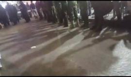 "ألقت قنابل صوتية وغاز" 
#عاجل قوات السلطة تجلب عناصر مسلحة وتقمع بالقوة مظاهرة على دوار المنارة برام الله خرجت تطالب برفع العقوبات عن قطاع غزة. 
#ارفعوا_العقوبات