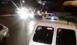 مسيرة مركبات تنطلق صوب خيمة التضامن مع الأسرى الفلسطينيين في ساحة المهد بمدينة بيت لحم.