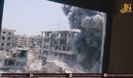 #شاهد قوات النظام السوري تواصل قصف حي جوبر الدمشقي بشكل مكثف