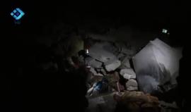 #شاهد| لدفاع المدني يجلي العالقين تحت الأنقاض في حي القاطرجي بحلب نتيجة الغارات الجوية والذي راح ضحيتها العديد من الشهداء والجرحى - وكالة ثقة