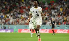 فرحة أحد لاعبي غانا