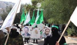 طلاب جامعة القدس يحتفلون بانطلاقة حركة حماس