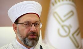 رئيس الشؤون الدينية التركي يدين الهجوم الإسرائيلي على جنين