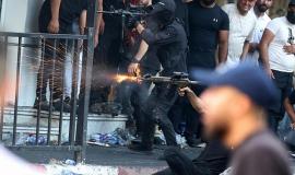 مقاومون يتصدون للاحتلال في جنين