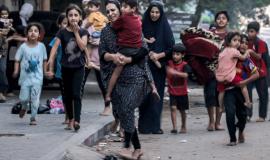 نزوح المدنيين من منازلهم جراء عدوان الاحتلال الهمجي