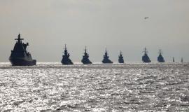 سفن في البحر الأحمر