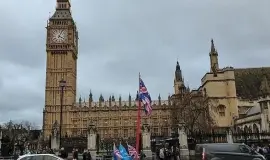 منظمات حقوقية تدعو الحكومة البريطانية لوقف مبيعات الأسلحة لإسرائيل