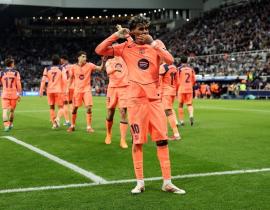 برشلونة يواجه باريس سان جيرمان بقميص الموسم الماضي.. فما السبب؟
