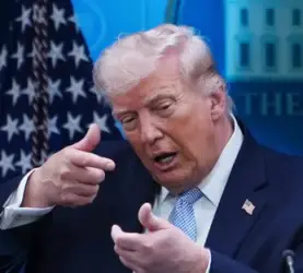 ترامب يعلن فرض "حصار بحري شامل" على مضيق هرمز