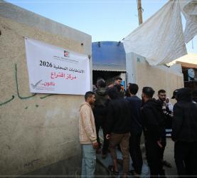 انتخابات دير البلح.. اختبار للديمقراطية في غزة بين التأمين الميداني وتساؤلات الشمول