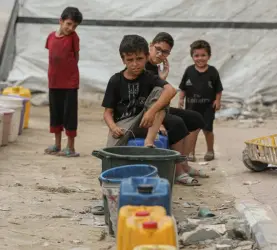 تعطيش أهالي غزة