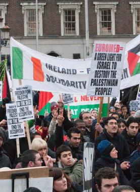 3163793119_3271984a4a_b-1-2000x1125