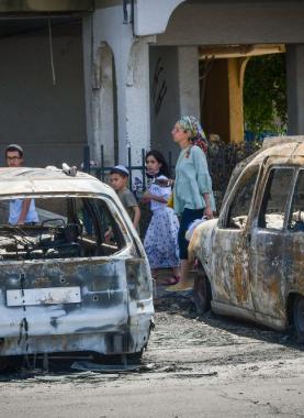 ab9c6d7dd6814ffa98b64d9adea4d8d9