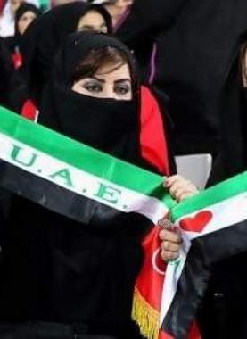 المرأة-في-دولة-الإمارات-العربية-المتحدة