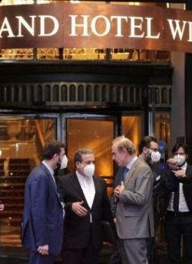 المفاوضون في المحادثات حول الاتفاق النووي في فيينا
