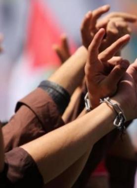 أسرى في سجون الاحتلال