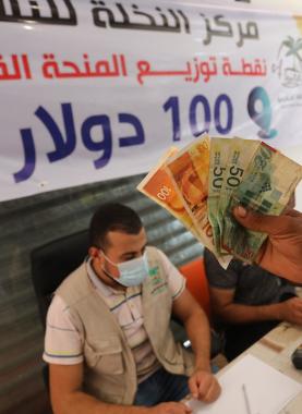 صرف المنحة القطرية في قطاع غزة