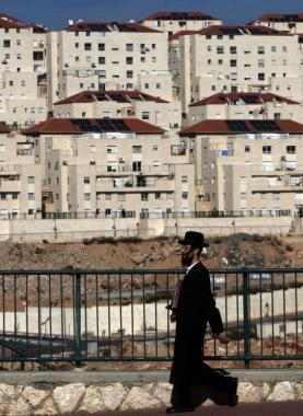 الاستيطان يواصل التهام الأراضي الفلسطينية