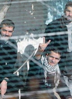 الأسرى في سجون الاحتلال