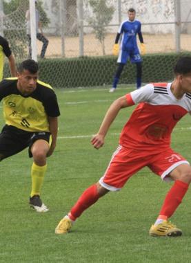 جانب من أحد مباريات دوري الأولى