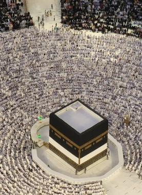 النائب العام السعودي: الحج فريضة دينية ويحظر فيه رفع الشعارات المذهبية والحزبية