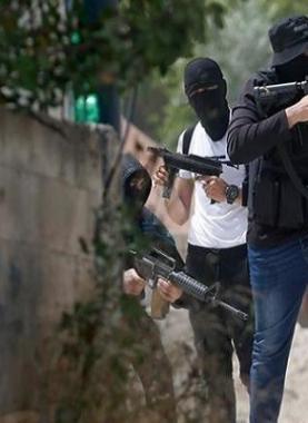 واللا: السلاح يتسرب من الأردن للضفة.. والجيش يواجه صعوبة في وقف العمليات