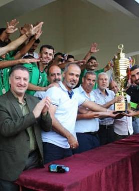 جانب من تتويج البطل