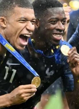 لاعبو فرنسا