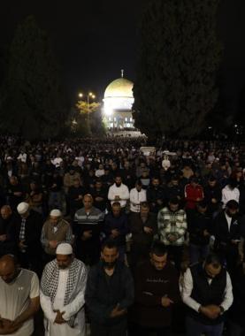 صلاة التراويح في المسجد الأقصى